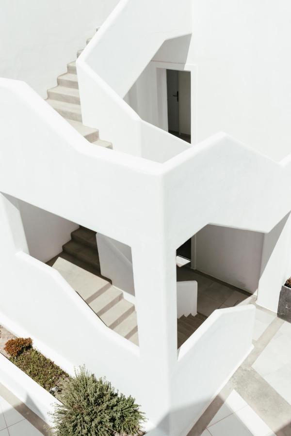 Casa Vitae Suites Kamari  Exterior photo